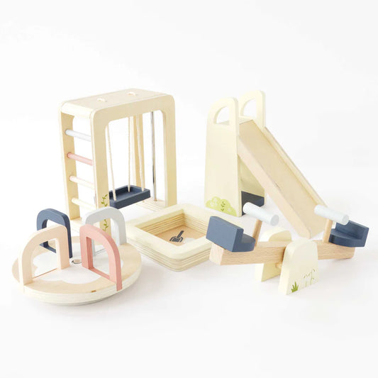 Dolls House Outdoor Play Furniture