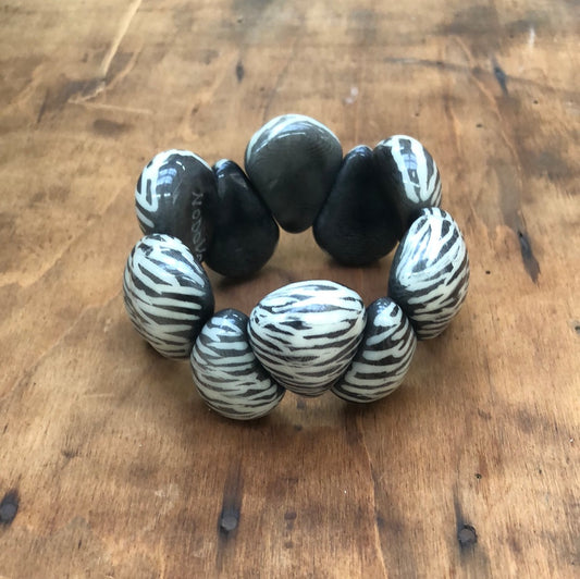 Tagua Bracelet PEGRIMA Zebra