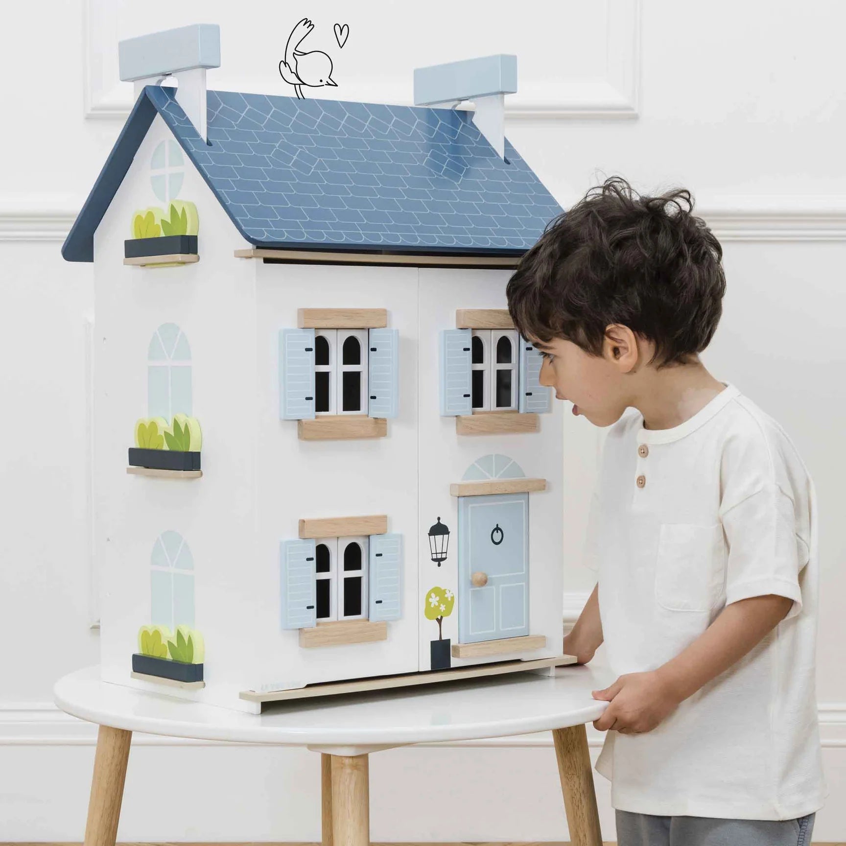 Boys wooden doll house shop