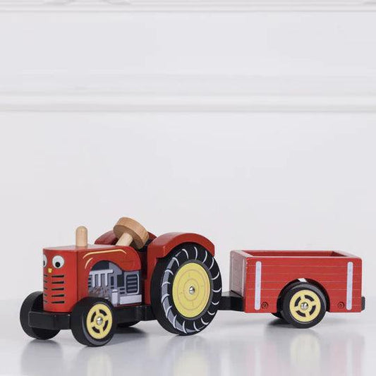 Red Farm Tractor - Gigglewick Gallery